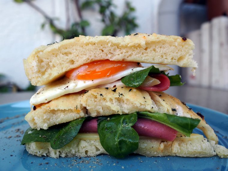 Yumurtalı Panini - Luzia Kahvaltı