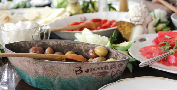 Bozcaada'da Yeme ve İçme Üzerine