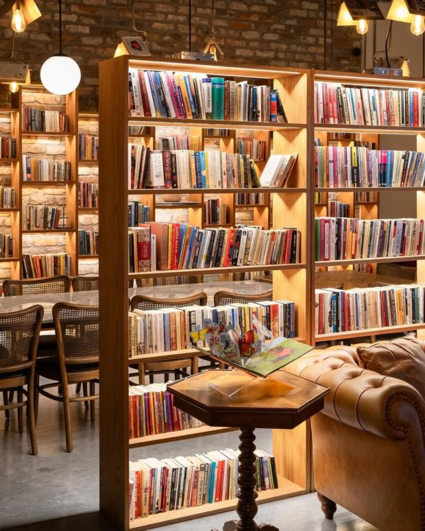 İstanbul Kitapçılar Listesi | Minoa Pera